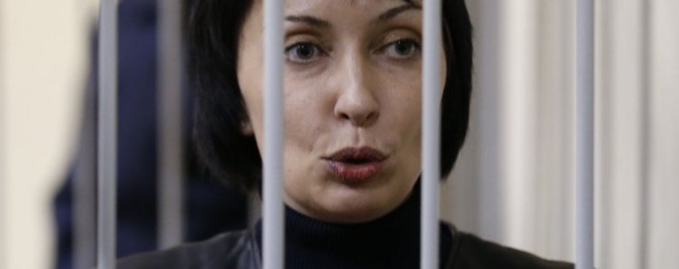 Электронный браслет Лукаш сработал и насмешил Генпрокуратуру
