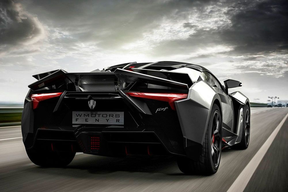 W Motors Fenyr SuperSport