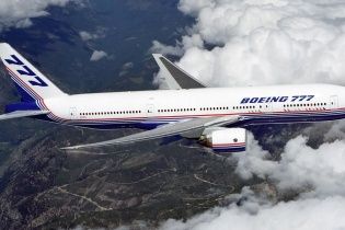 В московском аэропорту совершил экстренную посадку Boeing