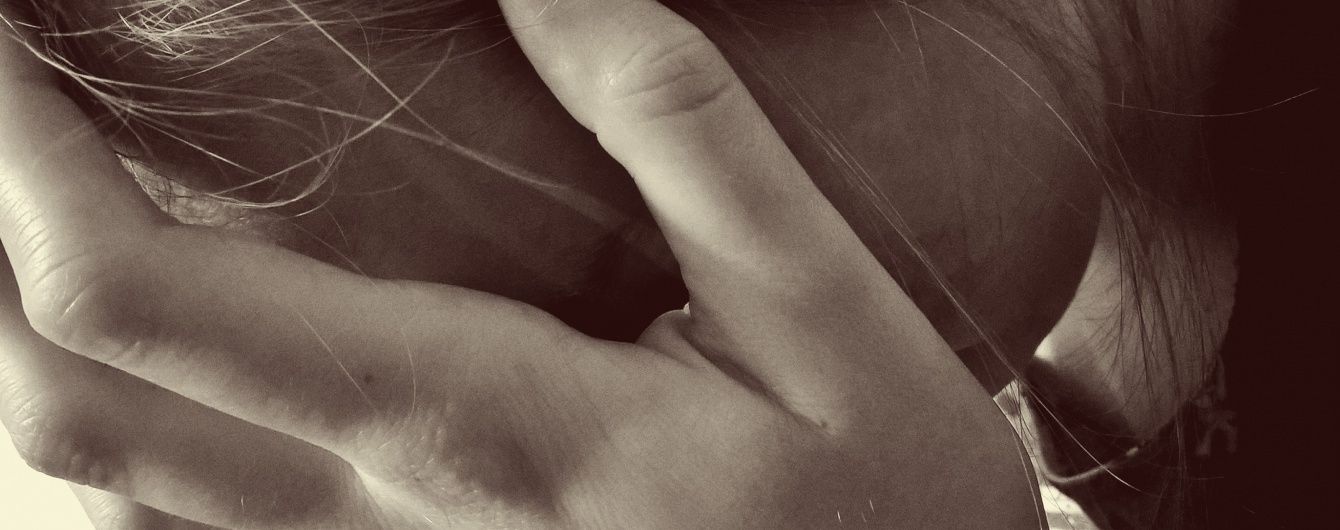В Одеській області жорстоко побили школярку, поліція відкрила провадження