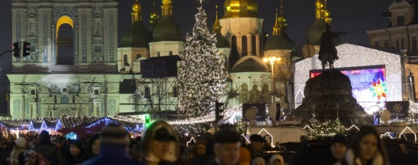 Новорічна казка у центрі Європи: де у Києві зустріти зимові свята. Інфографіка