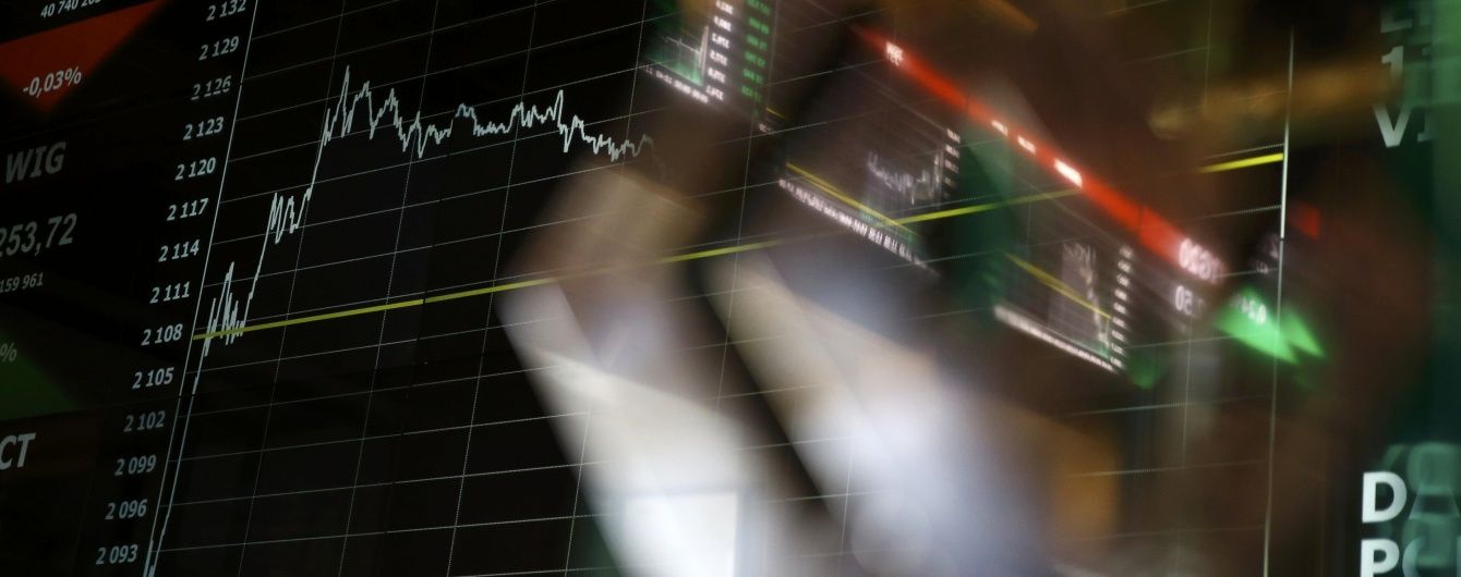 В очікуванні нових санкцій індекси російських бірж "почервоніли", а акції різко обвалились