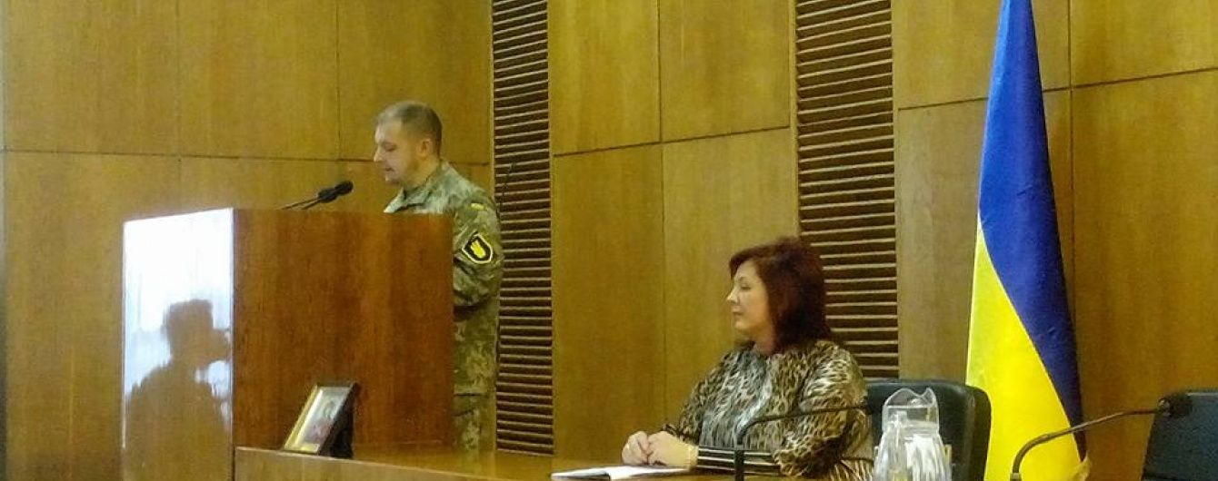 На Сумщине новоизбранный мэр повесил в кабинете портрет Бандеры вместо Порошенко