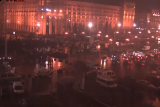 Люди на Майдане сорвали концерт и захватили сцену