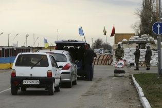 До кінця 2018 року Україна "майже з нуля" облаштує два КППВ на адмінмежі з Кримом
