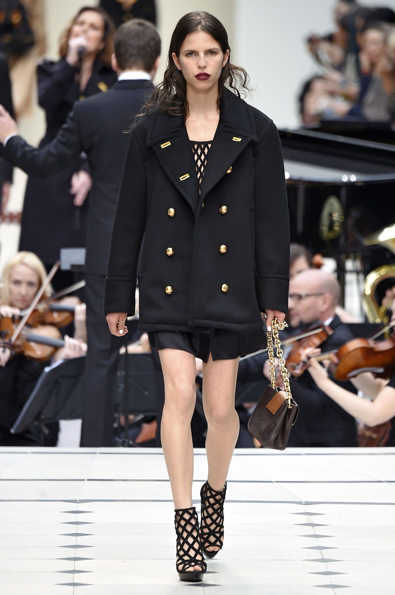 Burberry Prorsum весна-лето 2016_6