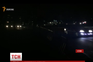 Із України до Криму знову повністю припинене електропостачання
