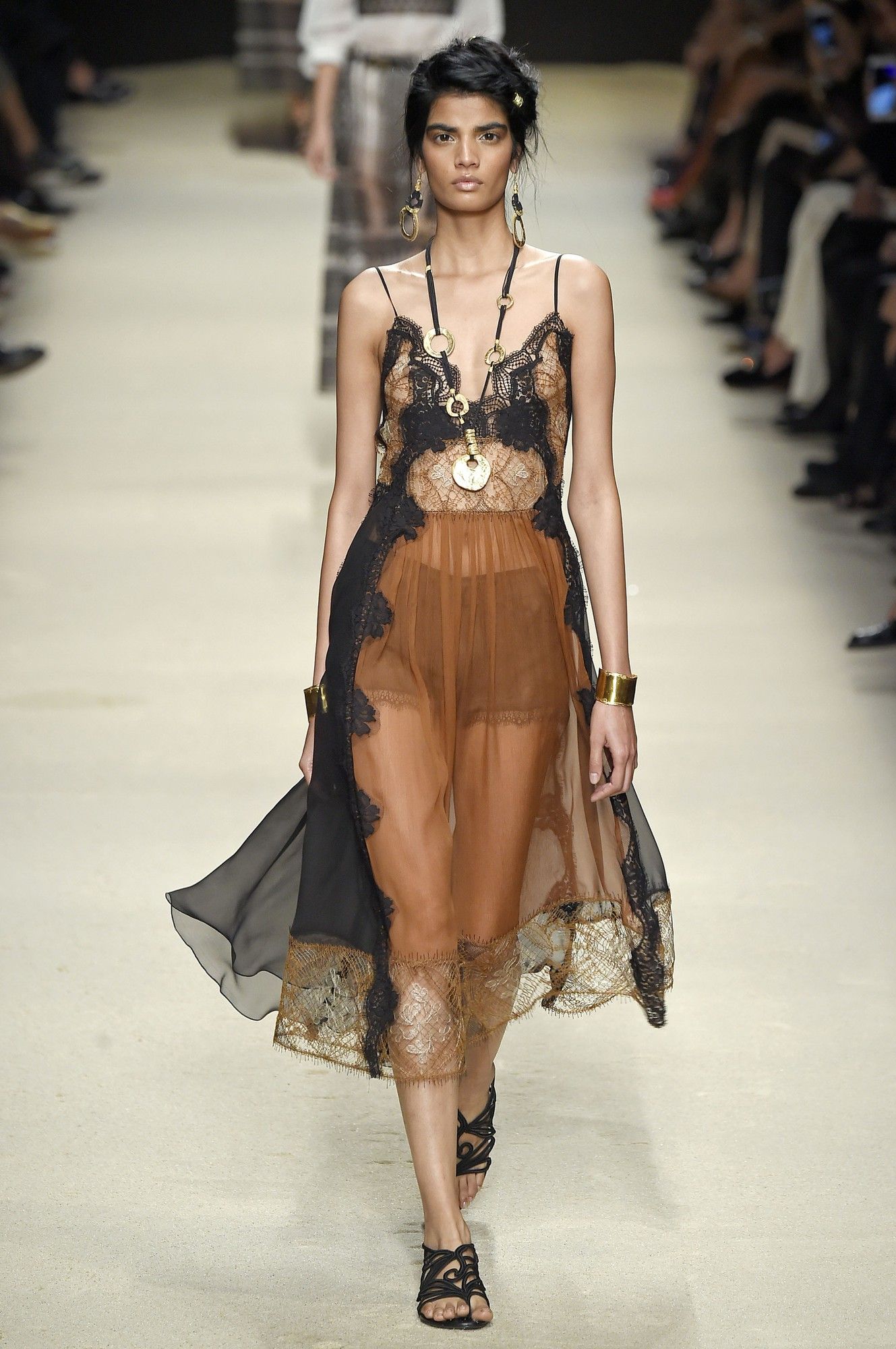 Коллекция Alberta Ferretti прет-а-порте сезона весна-лето 2016_6