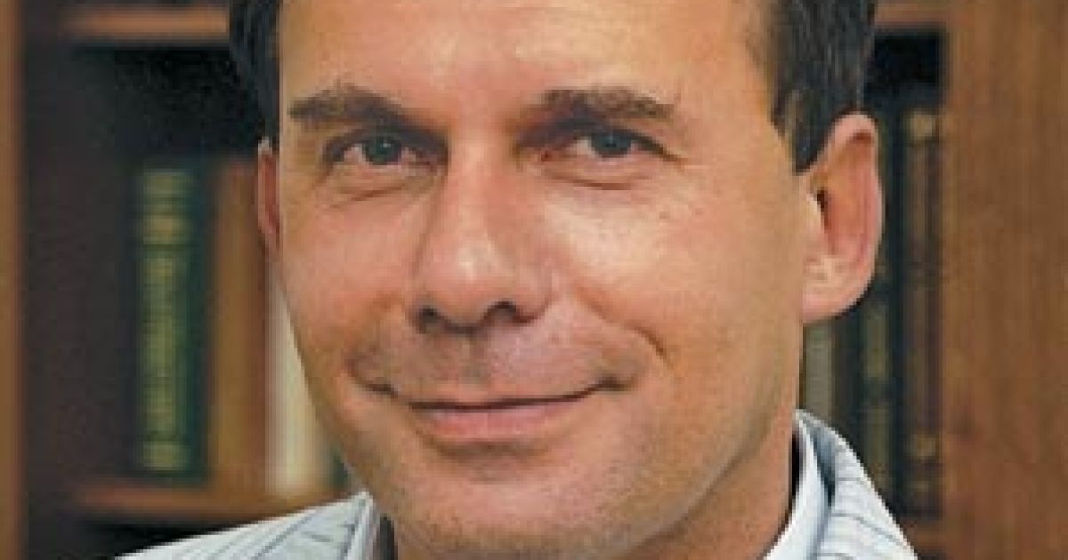По иронии судьбы Януковича судят по одному из "диктаторских законов"