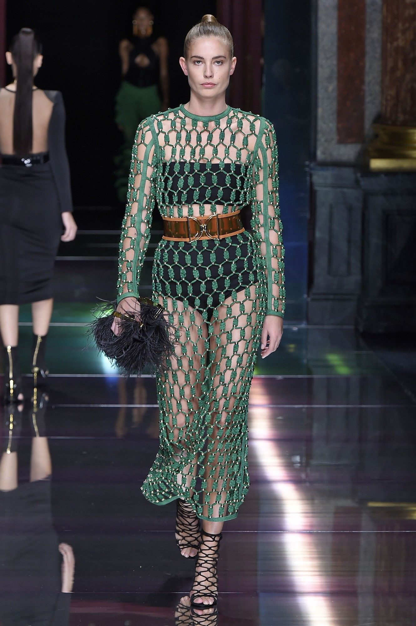 Balmain прет-а-порте сезона весна-лето 2016_57