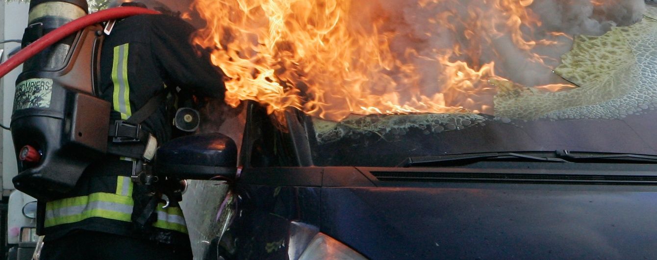 14 человек сгорели заживо во время пожара автобуса в Китае