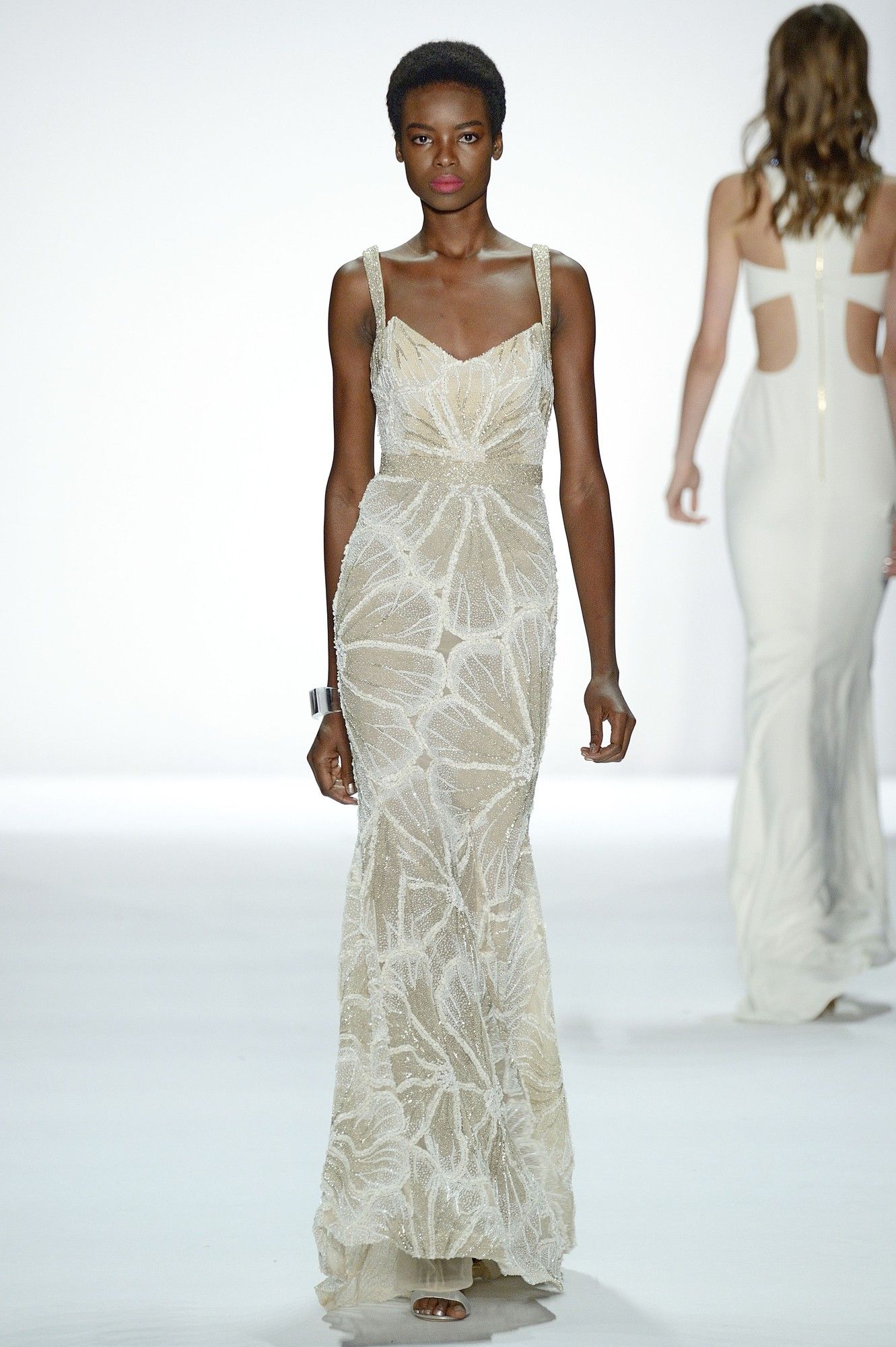 Badgley Mischka прет-апорте сезона весна-лето 2015_39