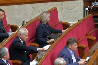 Технічний запас. До БПП вступлять ще п'ять нардепів