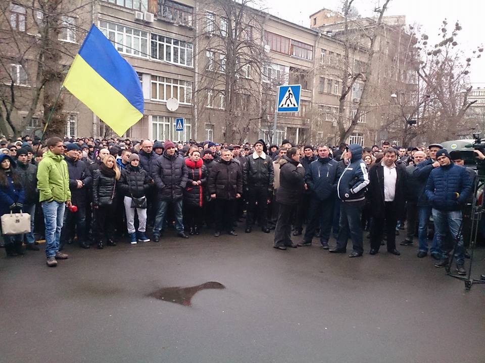 Мітинг колишніх правоохоронців під МВС (ПОГАНЕ фото)