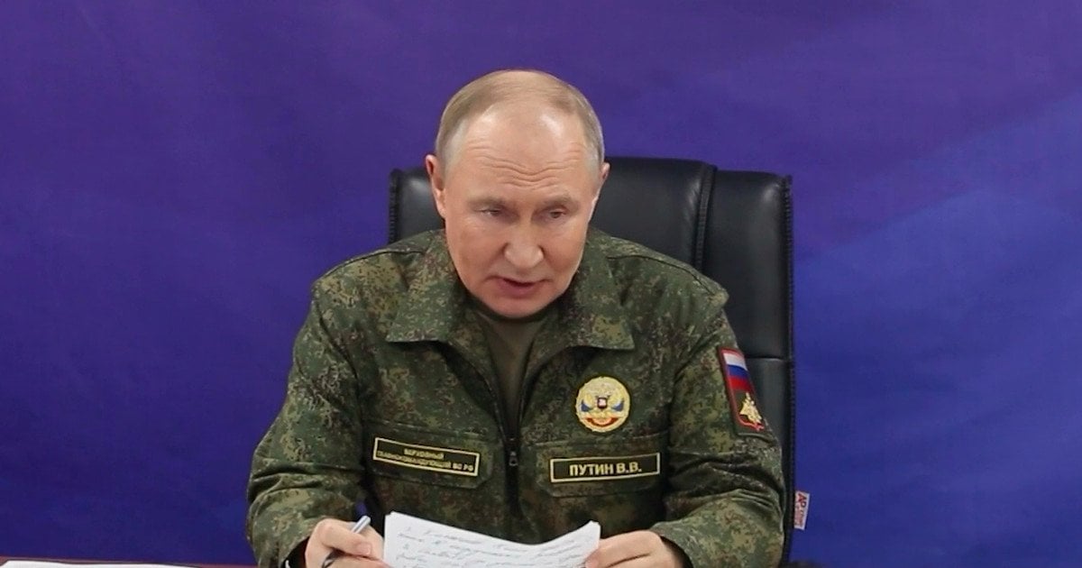 Диктатор Путин