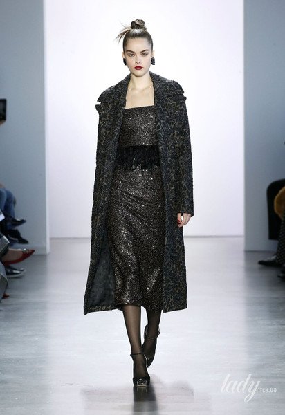 Колекція Badgley Mischka прет-а-порте сезону осінь-зима 2020-2021 / © East News