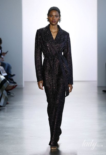 Колекція Badgley Mischka прет-а-порте сезону осінь-зима 2020-2021 / © East News