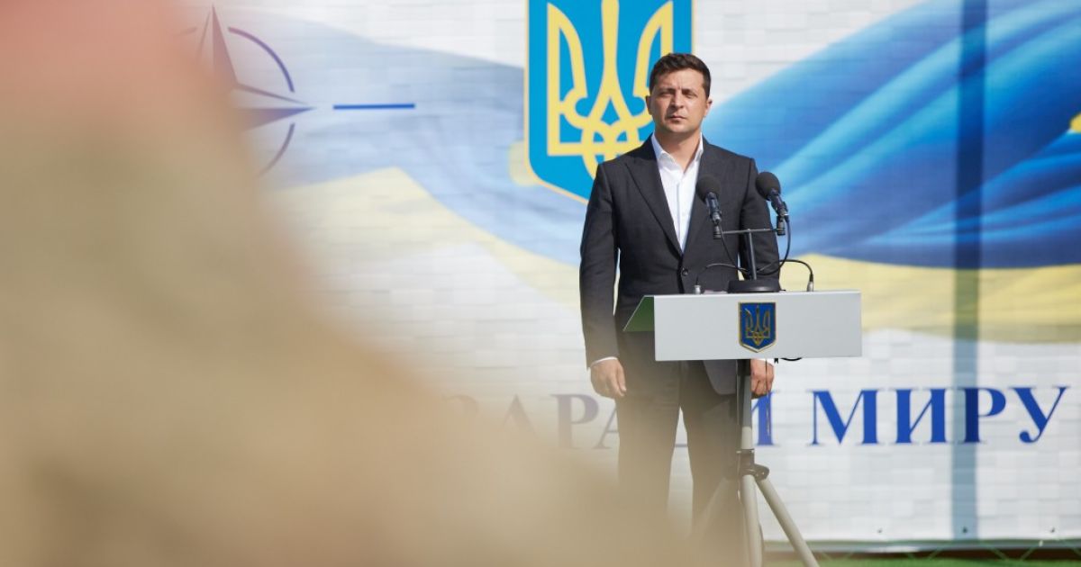"Стратегический курс государства": Зеленский сказал, что нужно активизировать в Украине для членства в НАТО