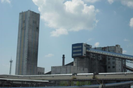 На шахті у Донецькій області стався вибух: є постраждалі