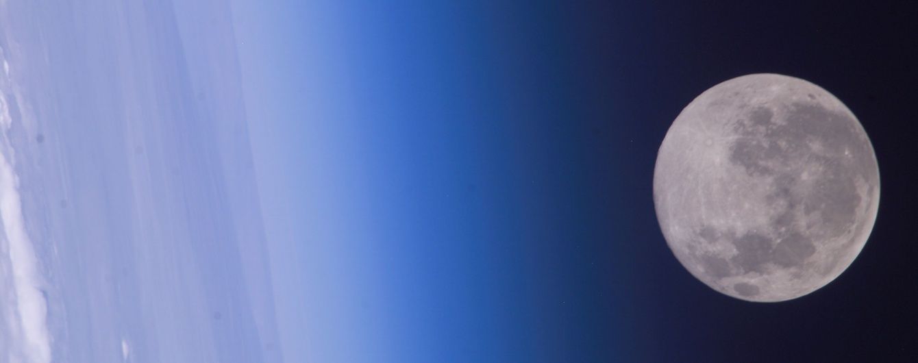 NASA показало усе "життя" Місяця у 2016 році