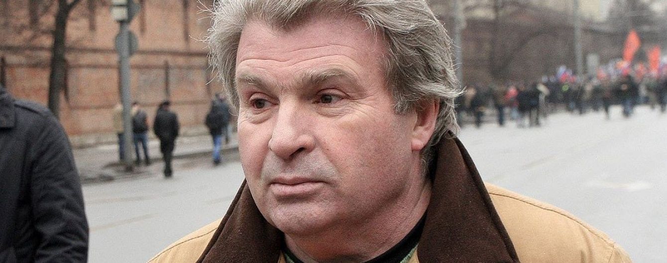 У Москві відпустили, а потім знову затримали відомого журналіста