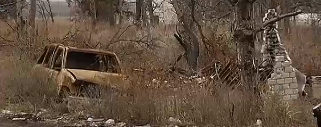 Потужний удар по Красногорівці та насильницька мобілізація в "ДНР". Хроніка АТО 14.12.2015