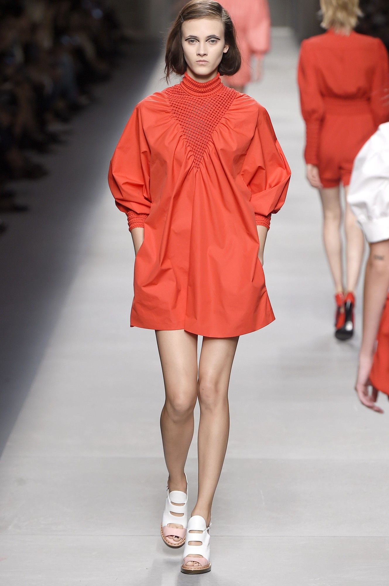 Fendi прет-а-порте сезона весна-лето 2016_3