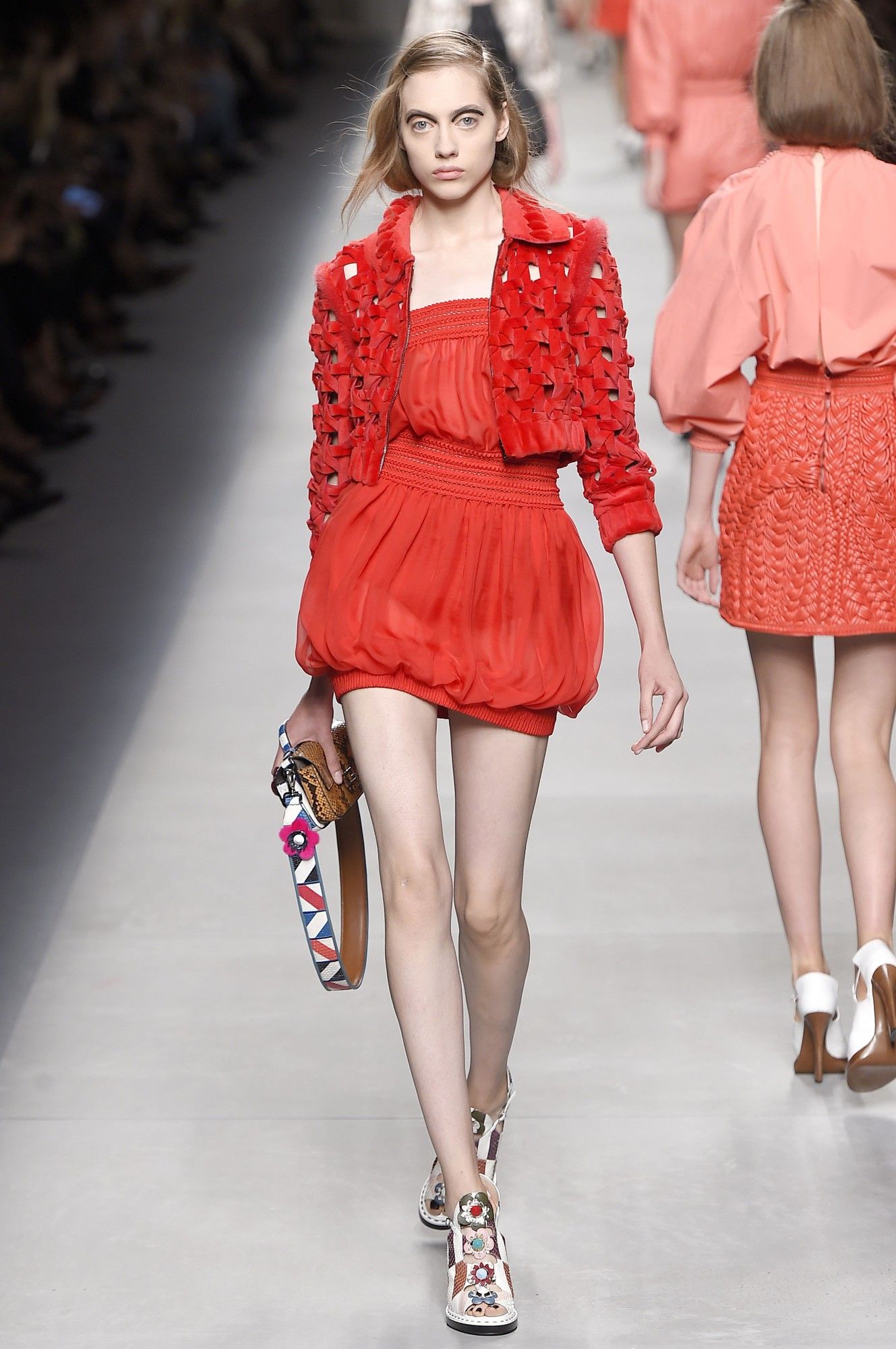 Fendi прет-а-порте сезона весна-лето 2016_6