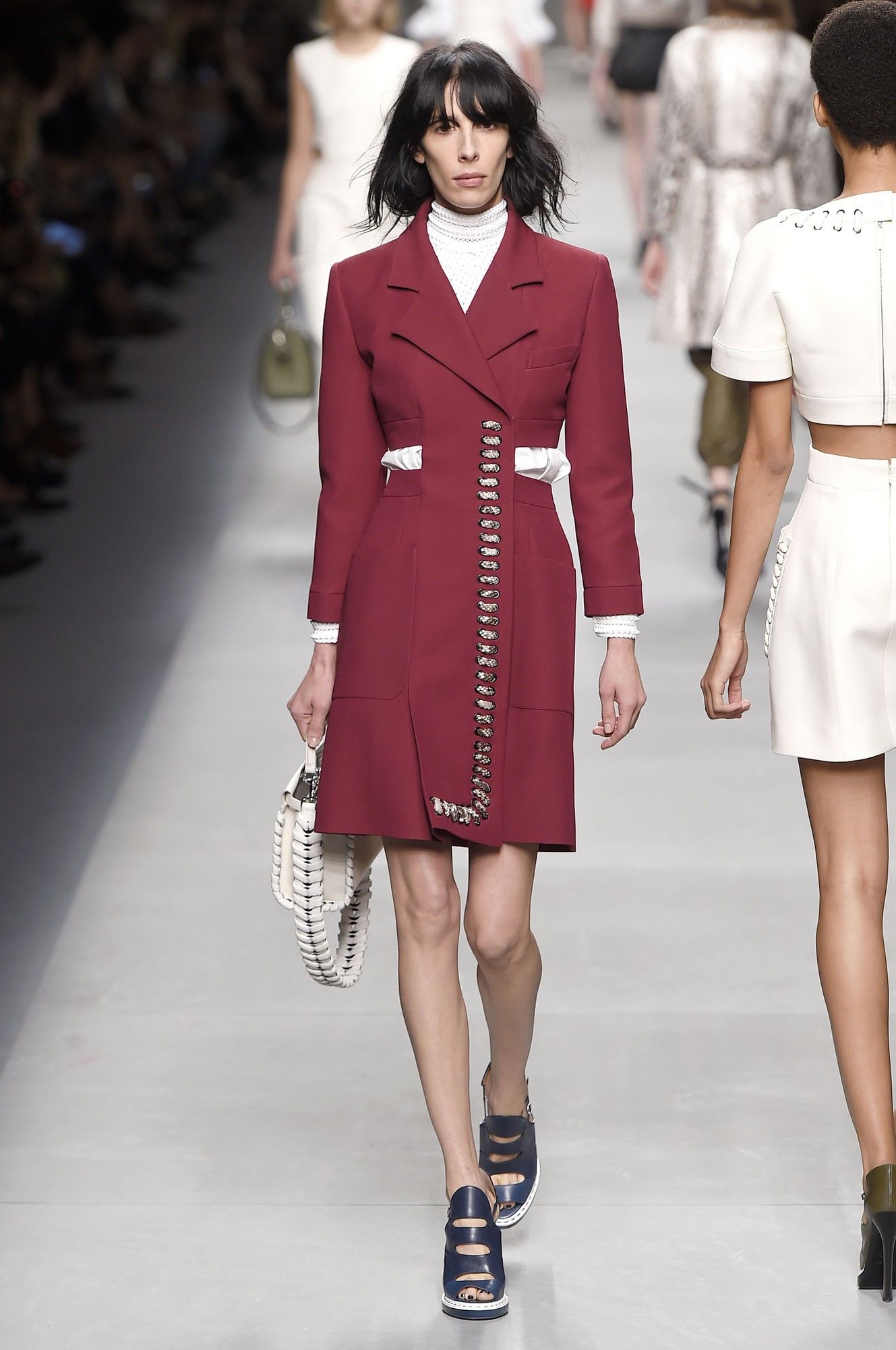 Fendi прет-а-порте сезона весна-лето 2016_10