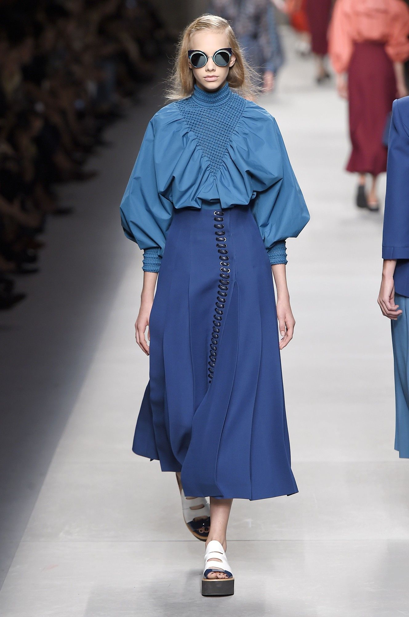 Fendi прет-а-порте сезона весна-лето 2016_18
