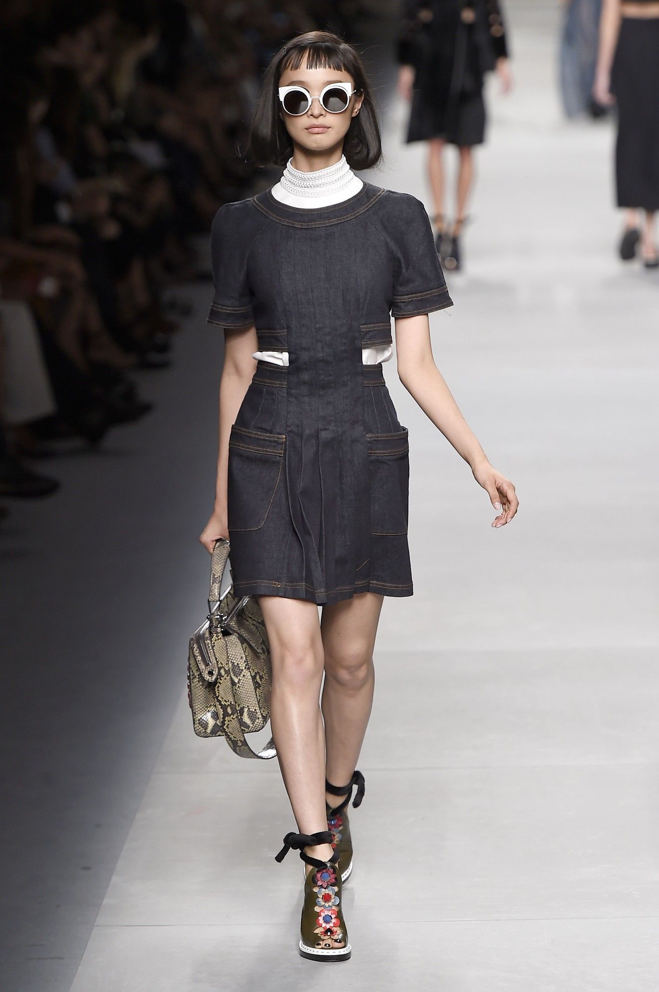 Fendi прет-а-порте сезона весна-лето 2016_23