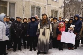 Нас теж хтось бомбить. Розгнівані москвичі записали відеозвернення до Путіна