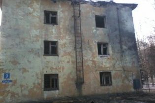 У Росії ракета влучила у триповерховий житловий будинок