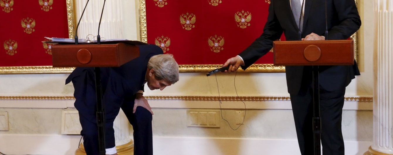Керрі запевнив Кремль, що санкції з Росії знімуть лише після виконання мінських домовленостей