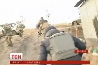 Бойовики почали накривати Широкине вогнем з кулеметів: журналісти ТСН потрапили під обстріл
