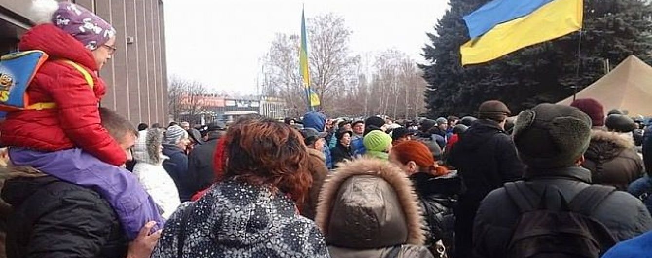 Учасники віча у Кривому Розі готуються їхати до Києва домагатися перевиборів мера