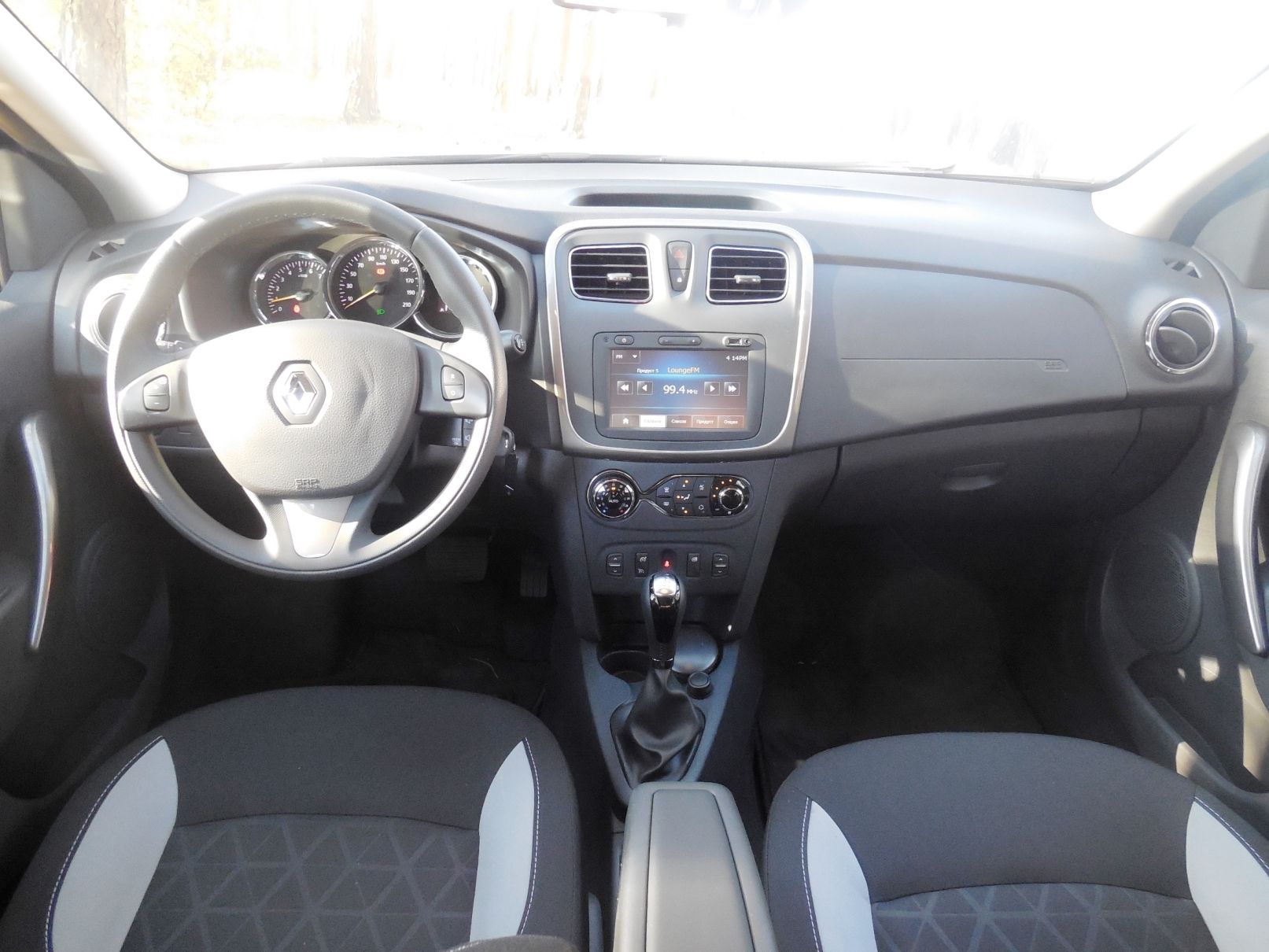 Renault Sandero Stepway_19