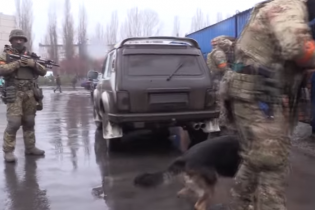 В Авдіївці із 100 затриманих під час масштабної операції за ґратами залишилися четверо