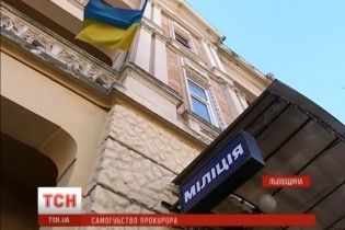 Журналісти дізналися подробиці самогубства дрогобицького прокурора
