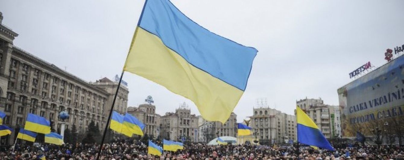 10 головних подій року в Україні: від запеклих боїв за Дебальцеве до створення нової поліції