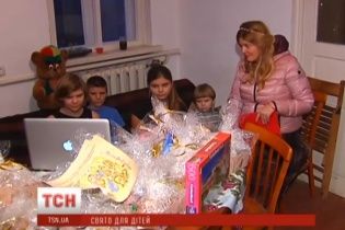 Дівчинка з Артемівська написала зворушливого листа Миколаю, в якому просила принести мир