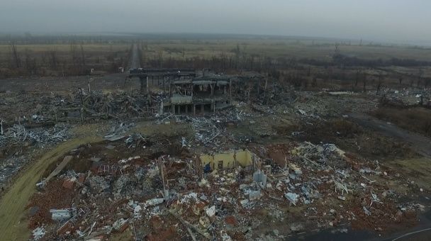 Результат пошуку зображень за запитом "Оборона Луганського аеропорту"