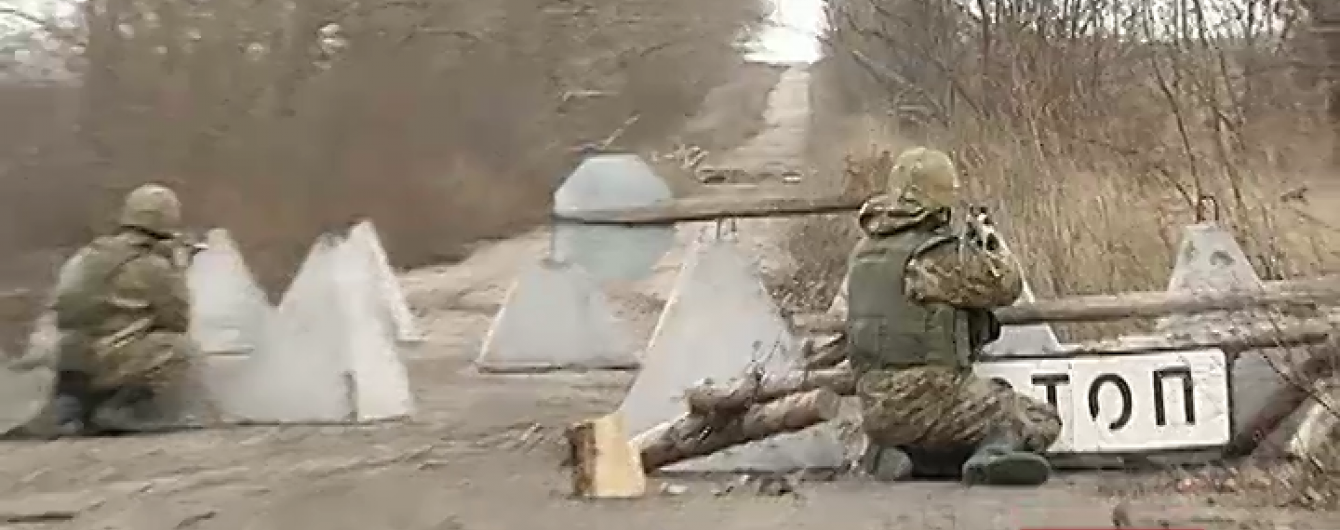 Спостерігачі ОБСЄ почули п'ять вибухів в районі Комінтернового