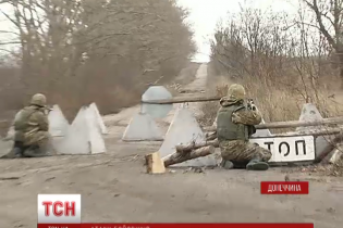 Спостерігачі ОБСЄ почули п'ять вибухів в районі Комінтернового