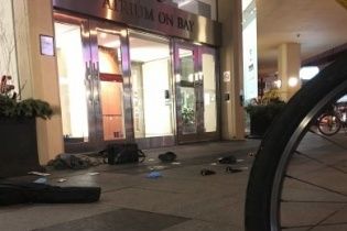 У Канаді чоловік із мачете посеред вулиці накинувся на перехожого