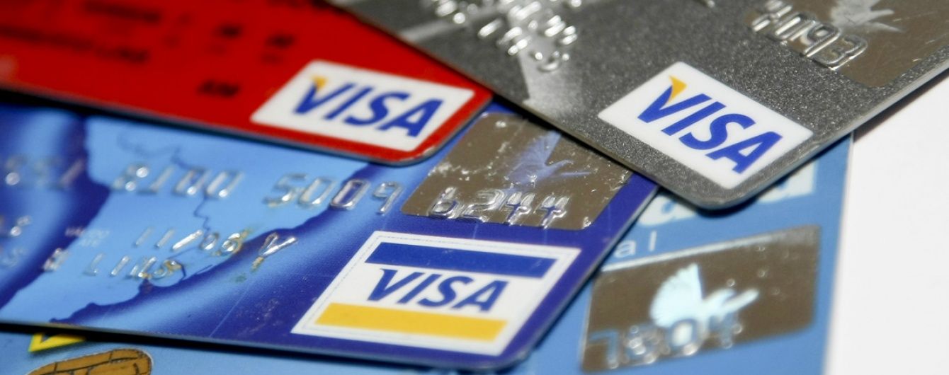 В оккупированном Крыму внезапно заработали карты Visa - СМИ