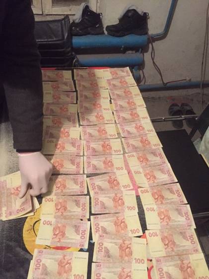 затримання поліцейського хабар