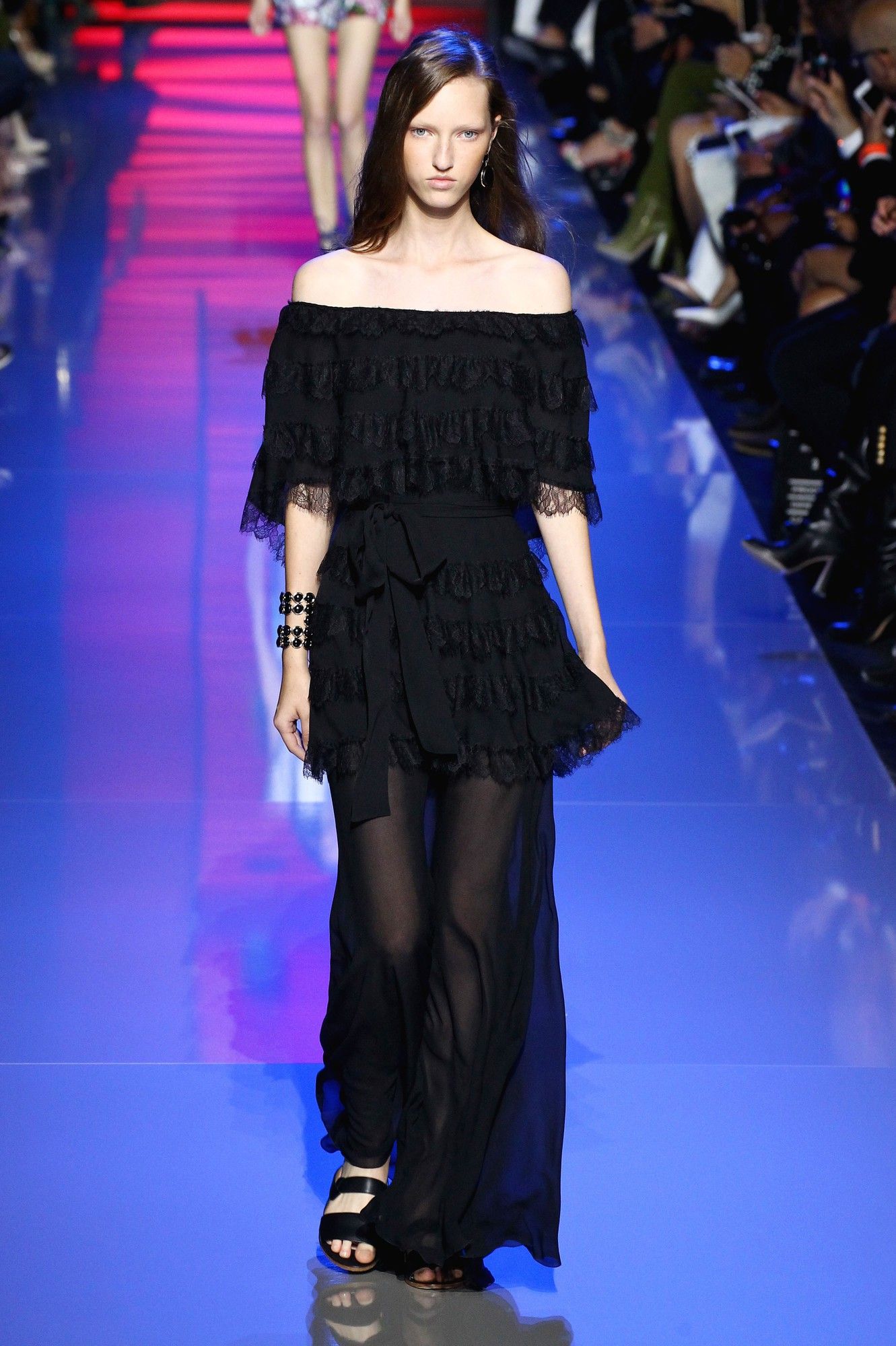 Elie Saab прет-а-порте сезона весна-лето 2016_17