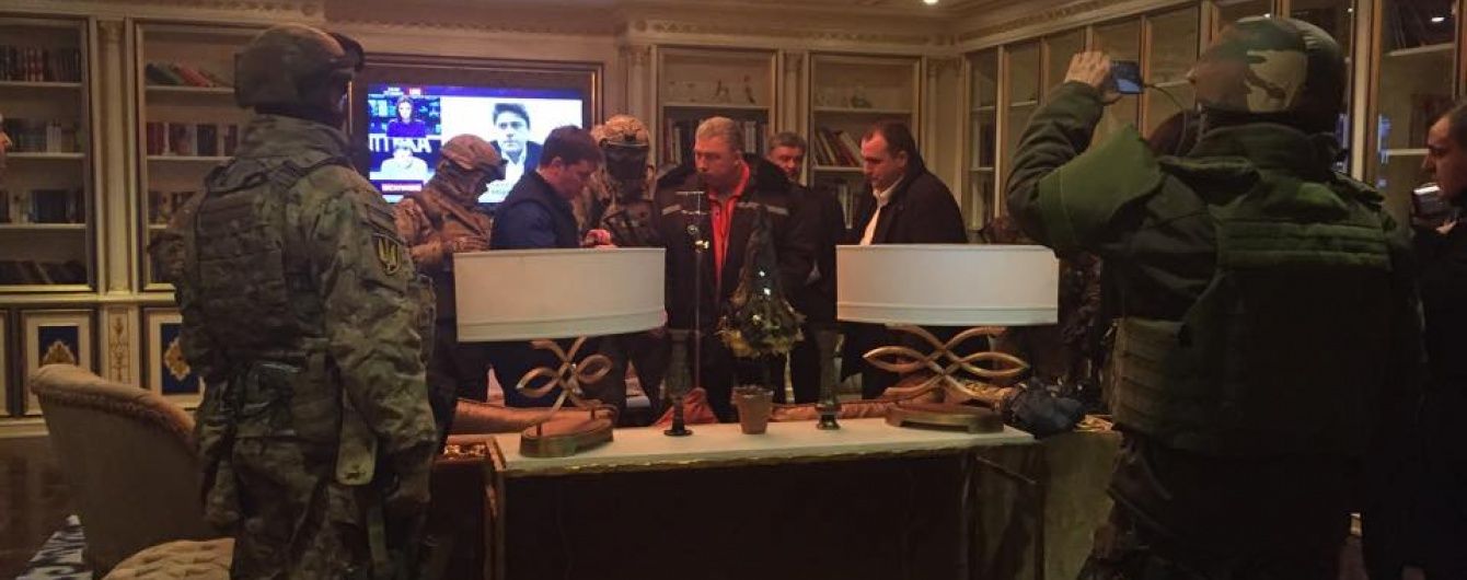 Силовики увірвалися до Корбана в квартиру і вивезли в невідомому напрямку