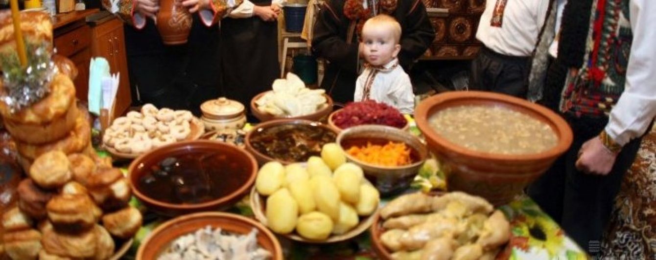 Новорічний стіл 2015: у яку суму обійдеться святкова вечеря. Інфографіка